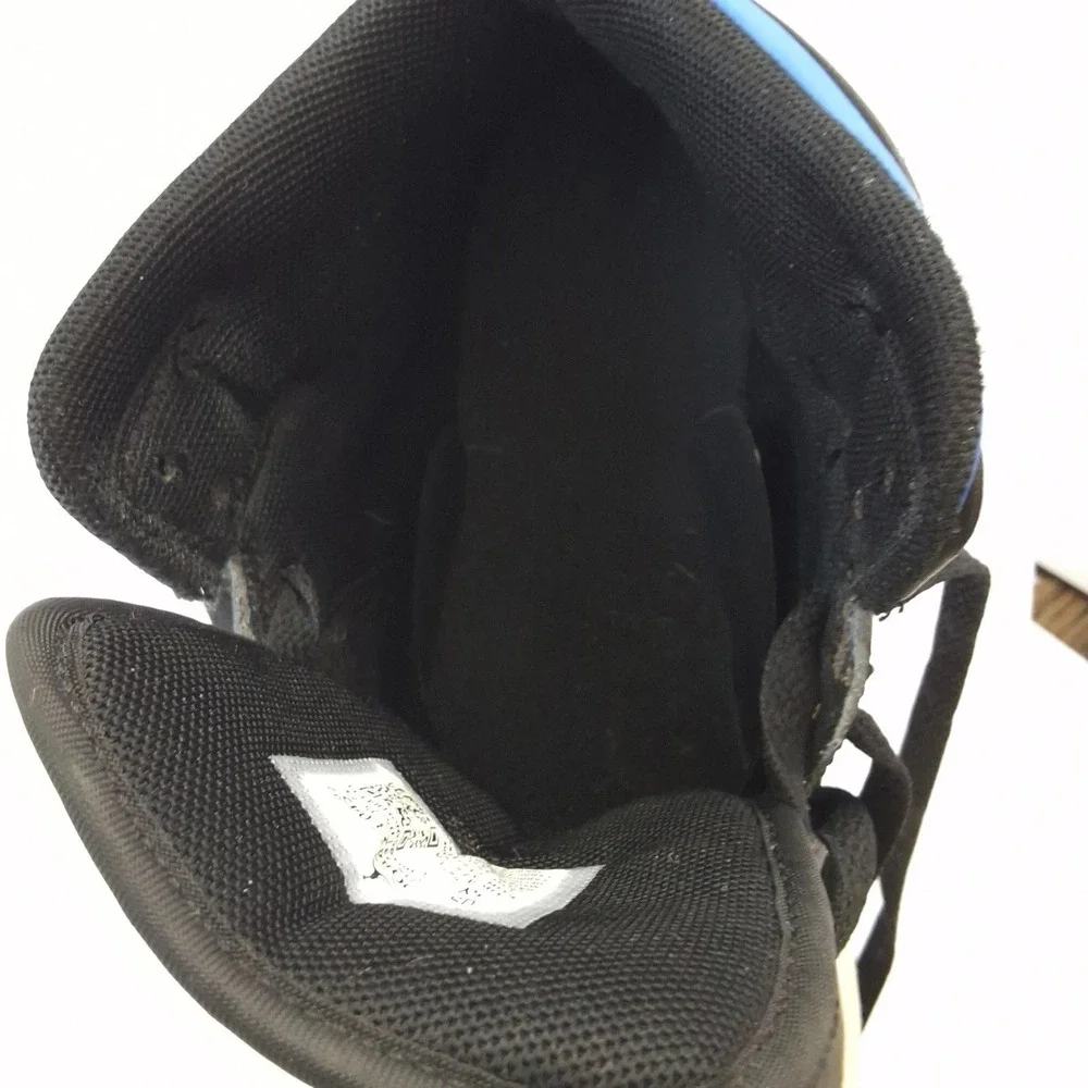 Air Jordan Sneakers - Youth‎ Size 5Y